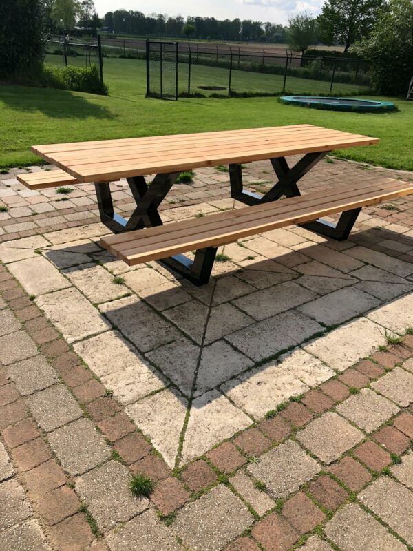 picknicktafel stalen x frame douglas