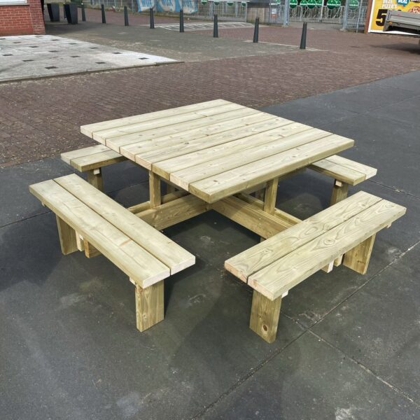 Picknicktafel Vuren Vierkant